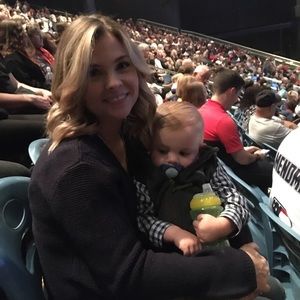 Meet your Posher, Bailey